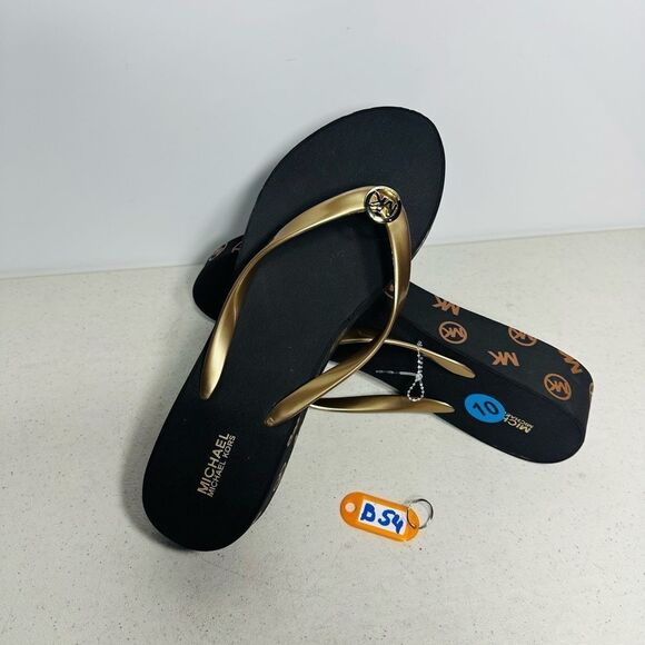 Brand New - Michael Kors, size 10, Black  Color,  FLat, Sandal - Picture 1 of 7